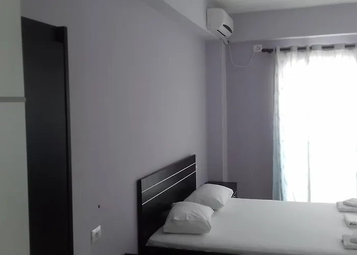 Sopebra Villa Sarandë