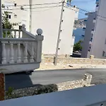 Sopebra * Sarandë
